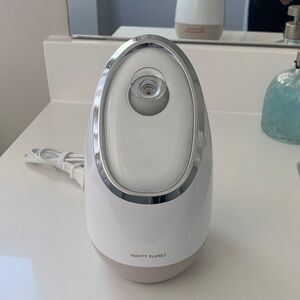 Vanity Planet Facial Steamer - Sleek White Design